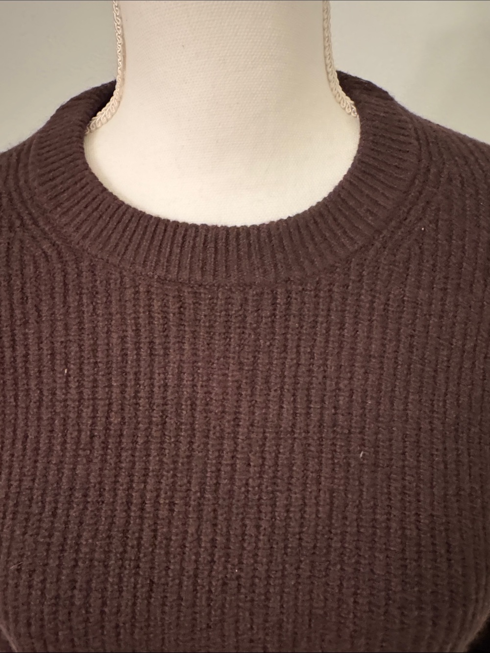 GAP Ribbed Crewneck Sweater - Picture 3 of 4